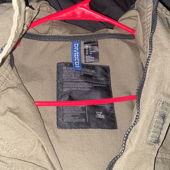 H&M jacket - Picture 4 of 4